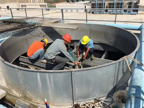 方形冷卻塔的組成與安裝(225噸方形冷卻塔安裝步驟)